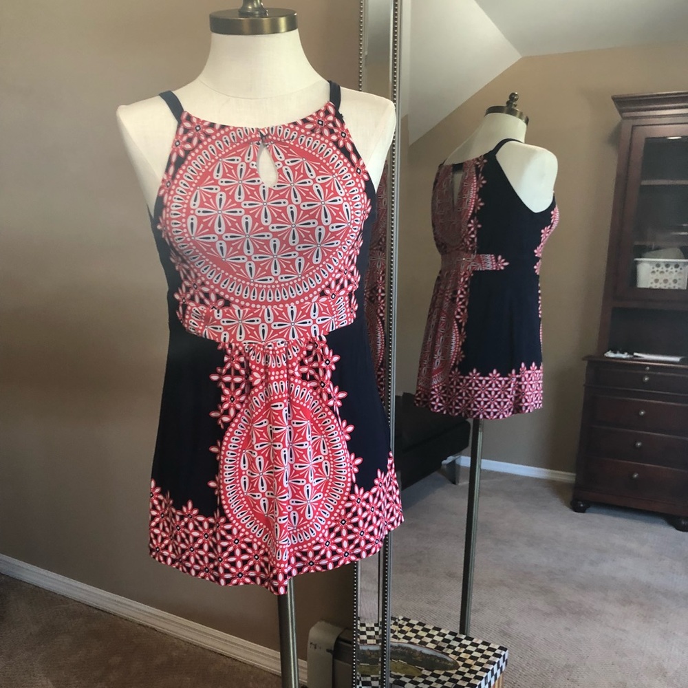 Cute sleeveless top